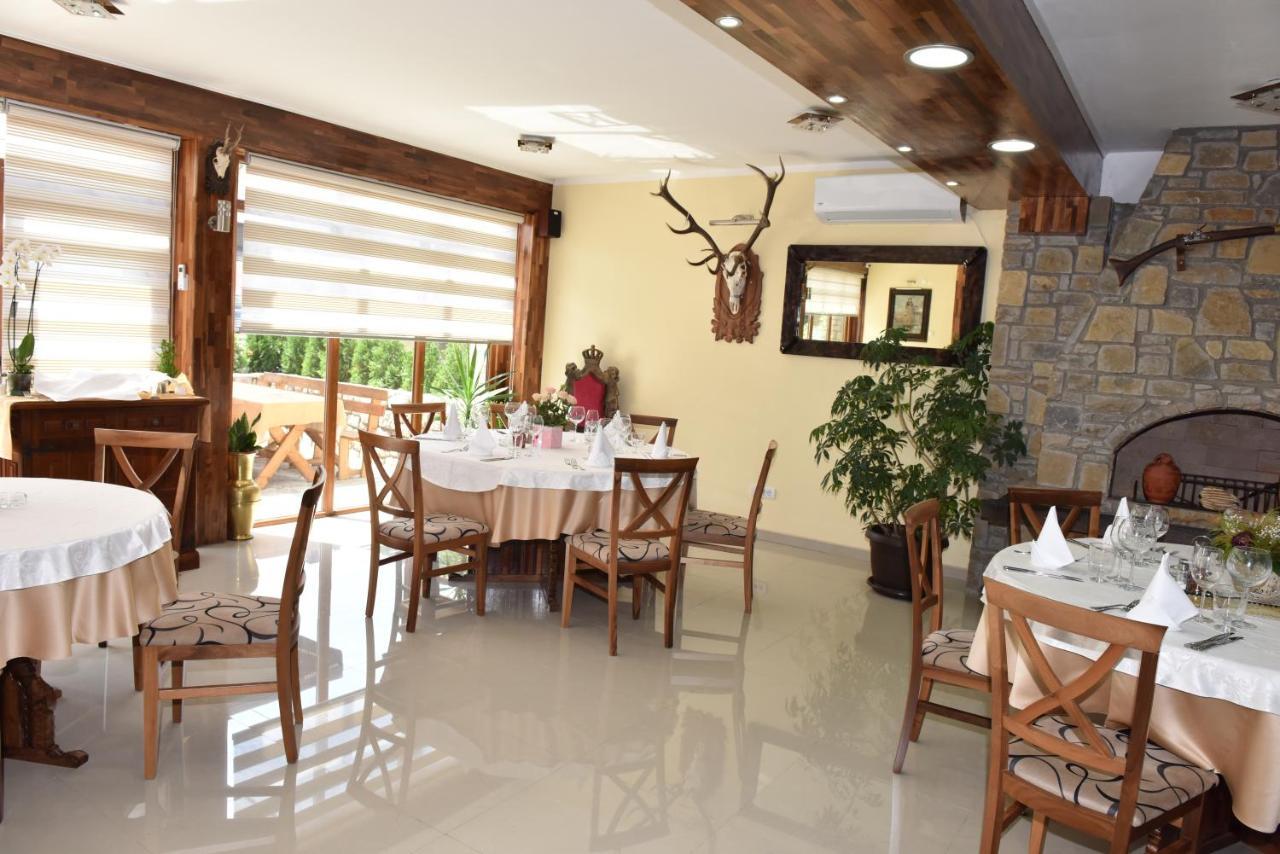 Hotel "Vir" Velika Plana Bagian luar foto