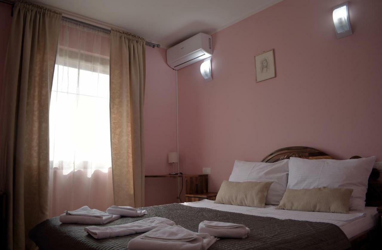 Hotel "Vir" Velika Plana Bagian luar foto